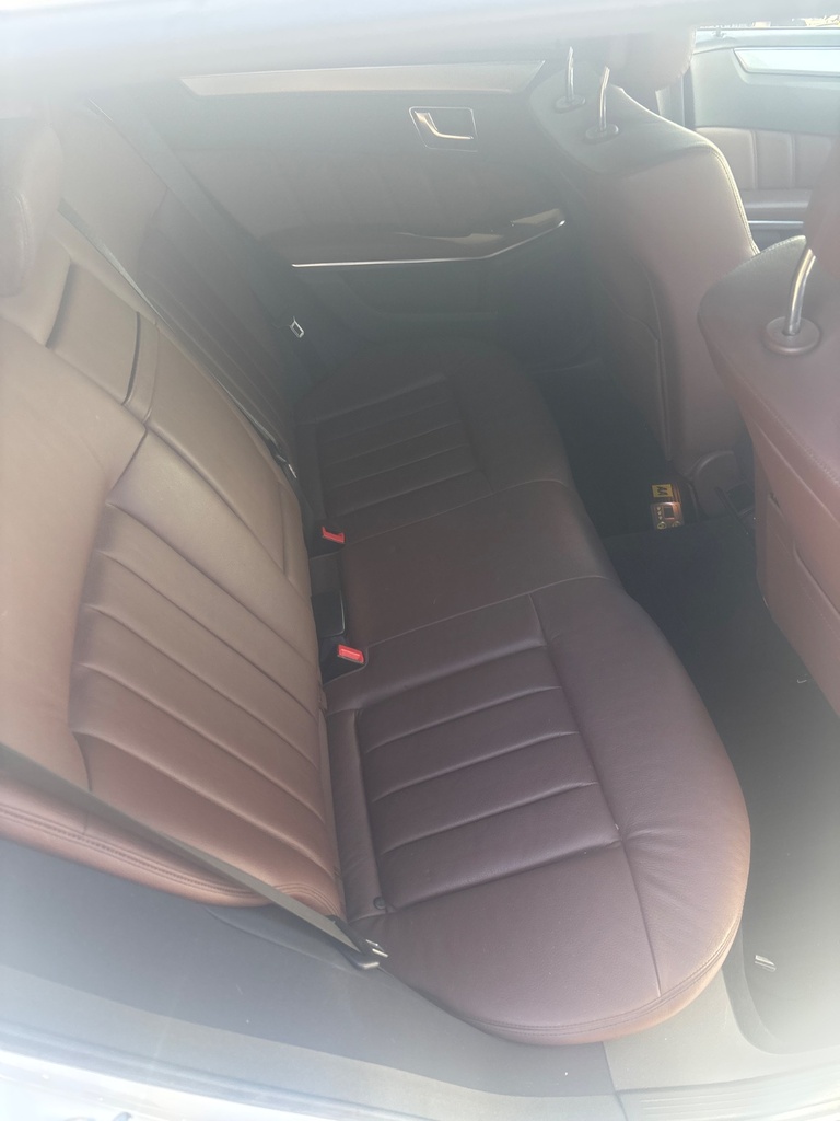 [EPE-128245] Conjunto de asiento trasero Mercedes-Benz Clase E (2009-2016)
