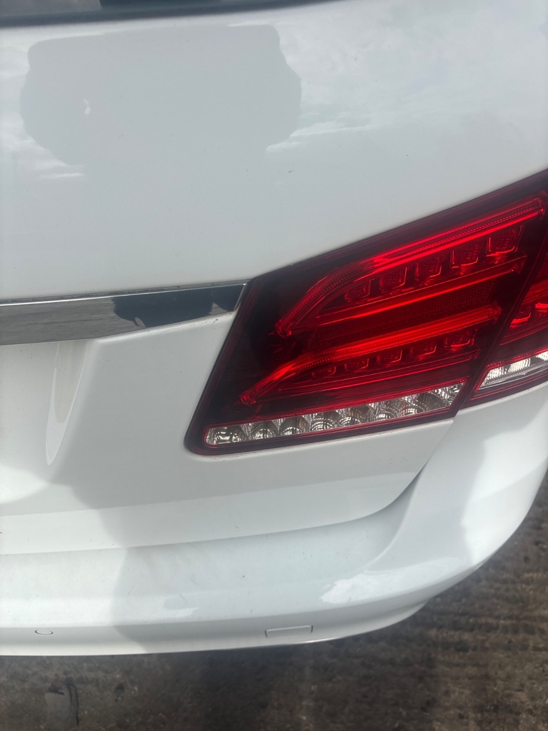 [EPE-128211] Piloto trasero derecho Mercedes-Benz E-Class 2013