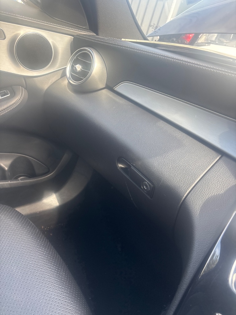 [EPE-128282] Guantera Mercedes-Benz Clase C 200 BlueTEC