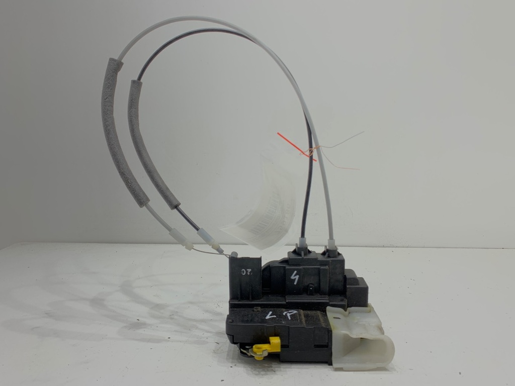 [STARK-759186] Cerradura de puerta delantera izquierda HYUNDAI i20 I (PB, PBT) 2008-2022