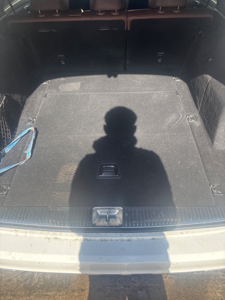 [EPE-128218] Alfombra de maletero Mercedes-Benz E-Class