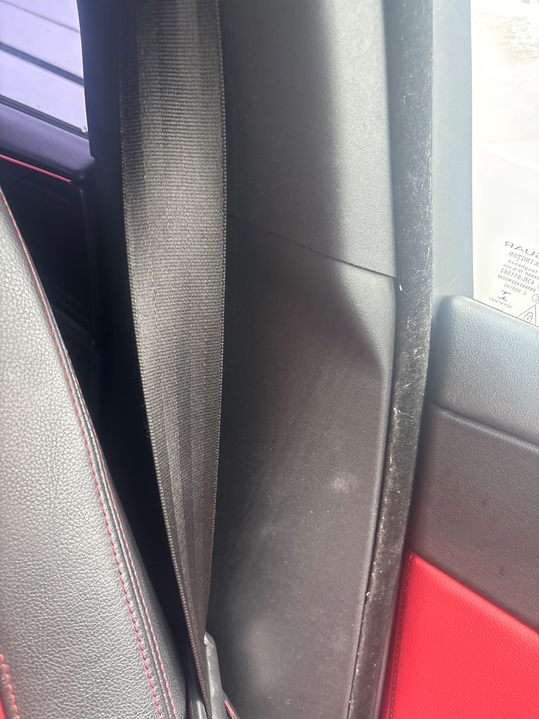 [EPE-126493] Embellecedor pilar B inferior izquierdo Jaguar XE 2015