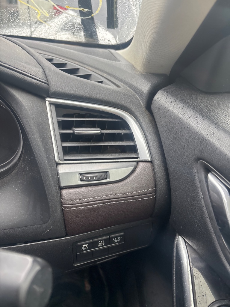 [EPE-126793] Conducto de ventilación Mazda 6