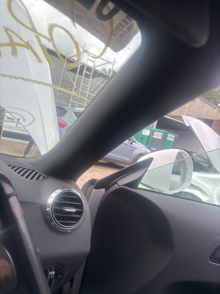 [EPE-126972] Pilar A Audi TT 1.8 TFSI