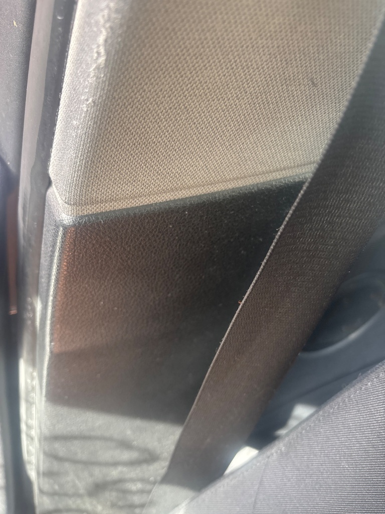[EPE-127251] Embellecedor pilar B inferior derecha BMW Serie 3 E91