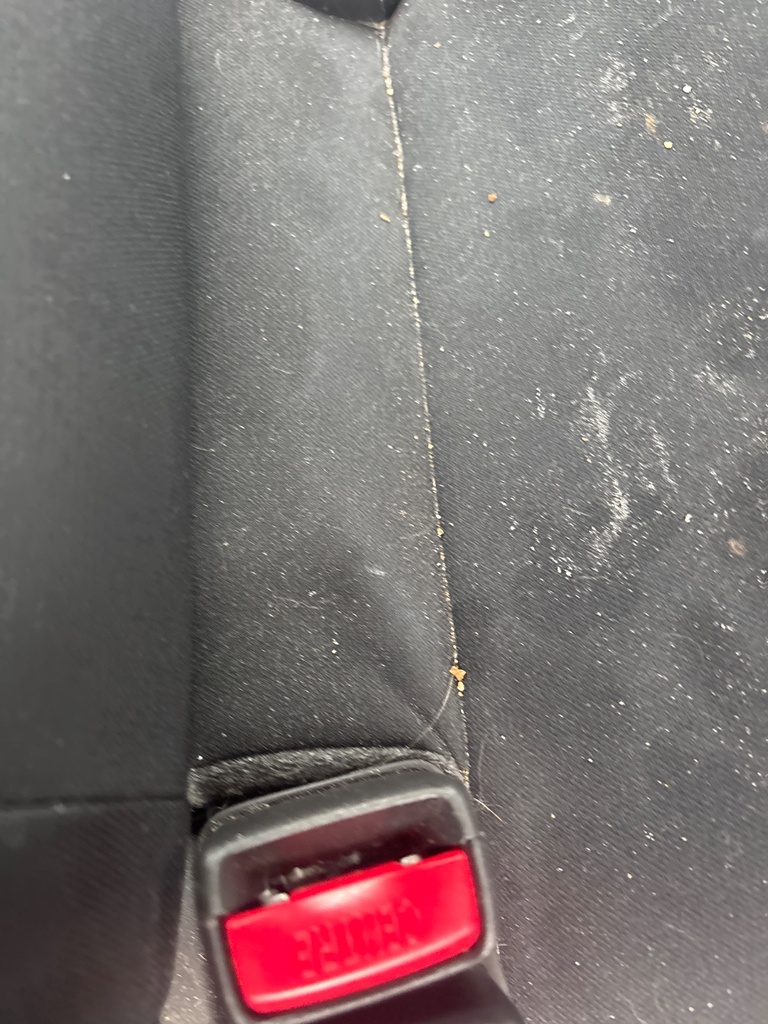 [EPE-126365] Cinturón de seguridad trasero central Nissan Qashqai 2016