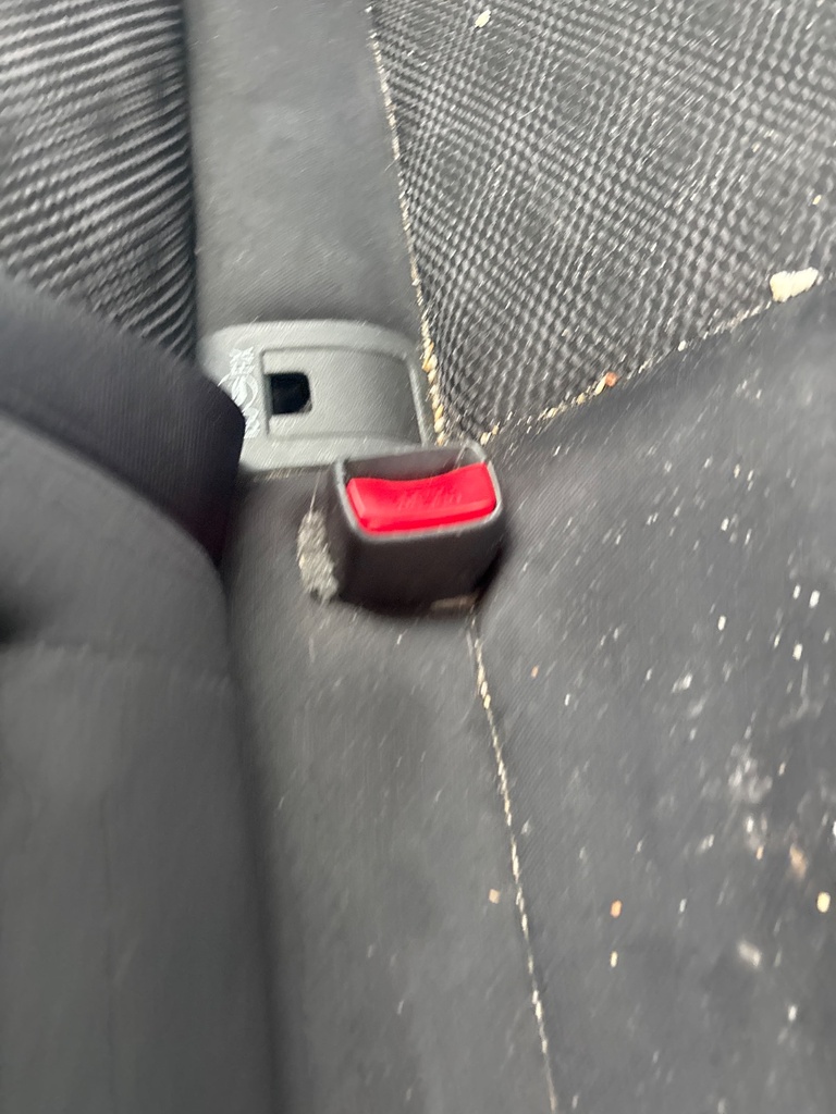 [EPE-126368] Cinturón de seguridad trasero central izquierdo Nissan Qashqai 2016