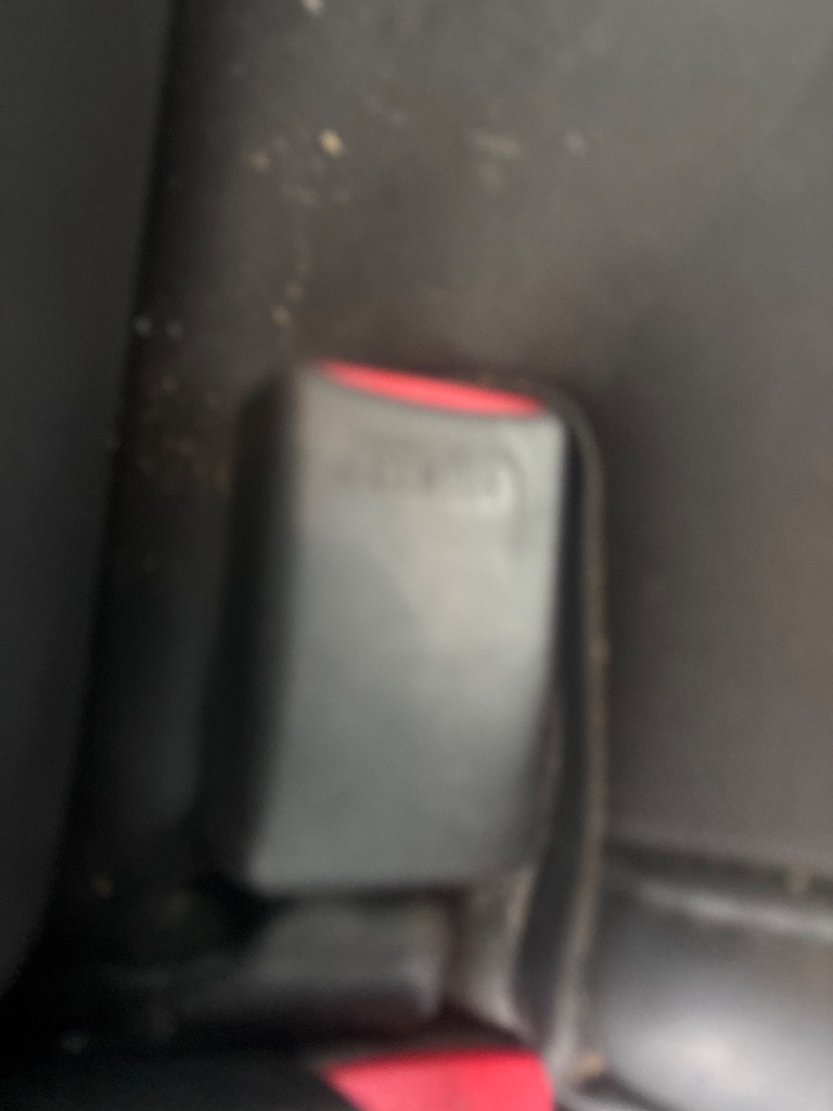 [EPE-126854] Cinturón de seguridad fila central trasera Mazda 6