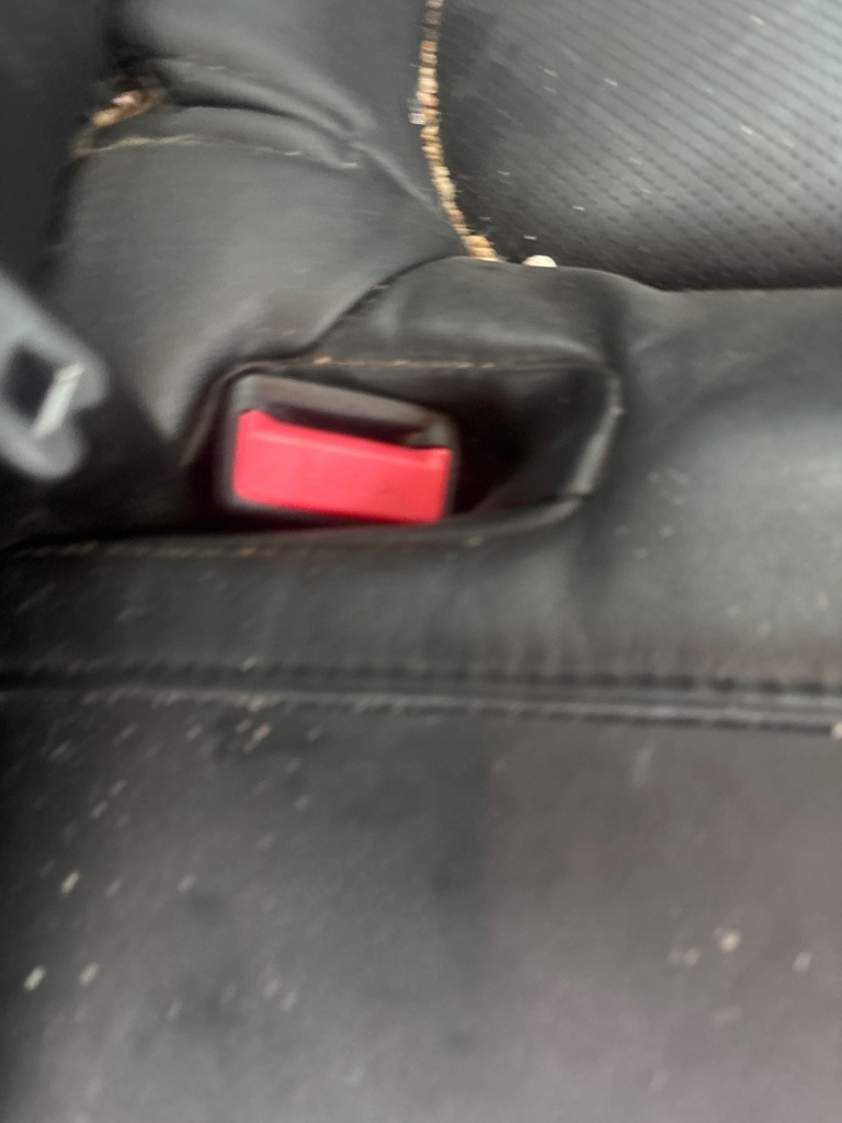 [EPE-126857] Hebilla de cinturón de seguridad trasera izquierda Mazda 6