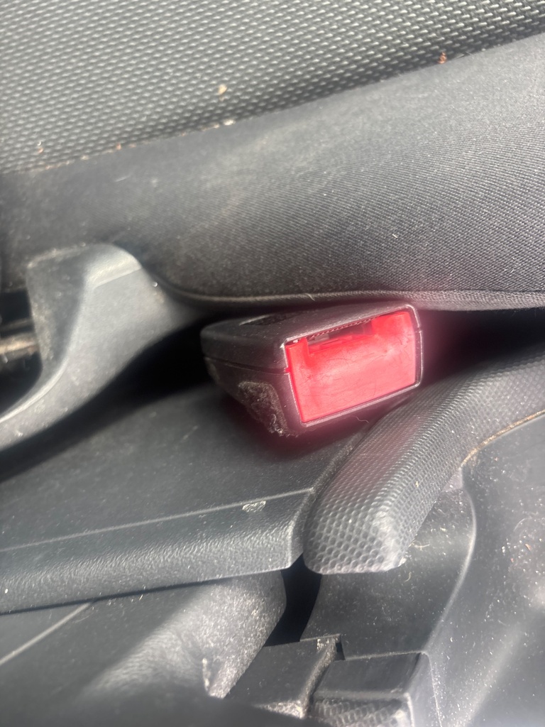 [EPE-126985] Hebilla de cinturón de seguridad delantero izquierdo Audi TT 2011