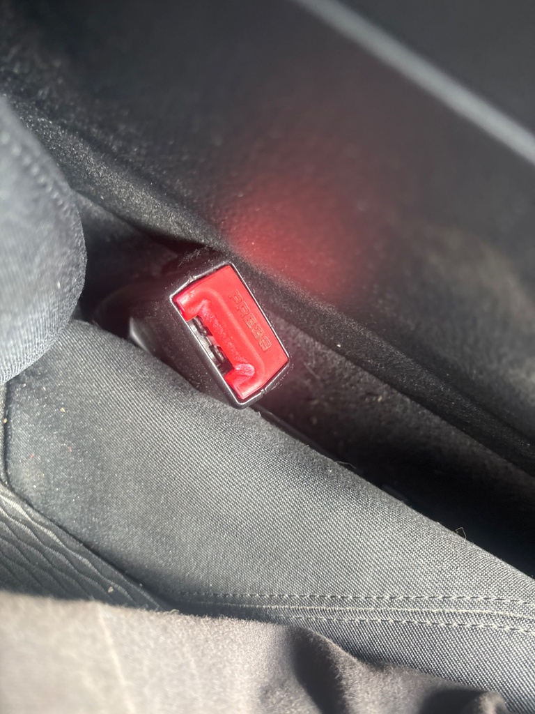 [EPE-127244] Hebilla de cinturón de seguridad delantero derecho BMW Serie 3 E91 2007