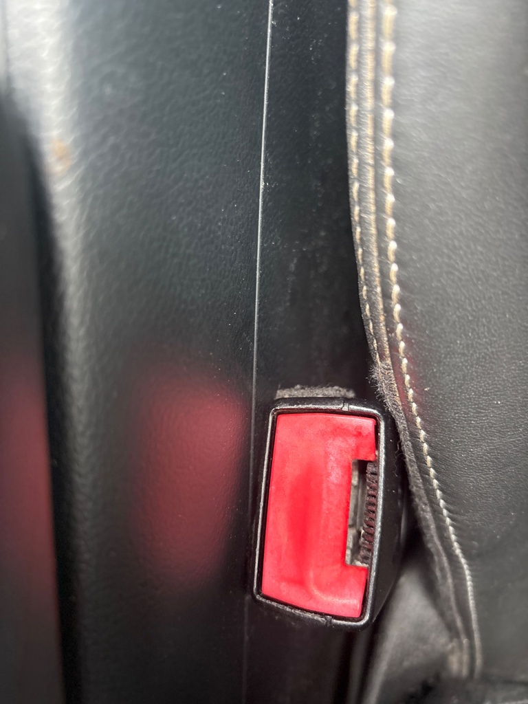 [EPE-127626] Hebilla de cinturón de seguridad delantero derecho Audi A5