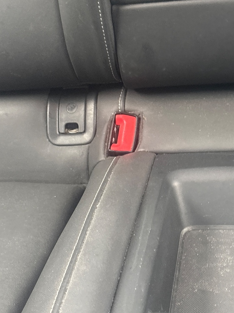 [EPE-127672] Hebilla de cinturón de seguridad trasero fila central derecho Audi A5