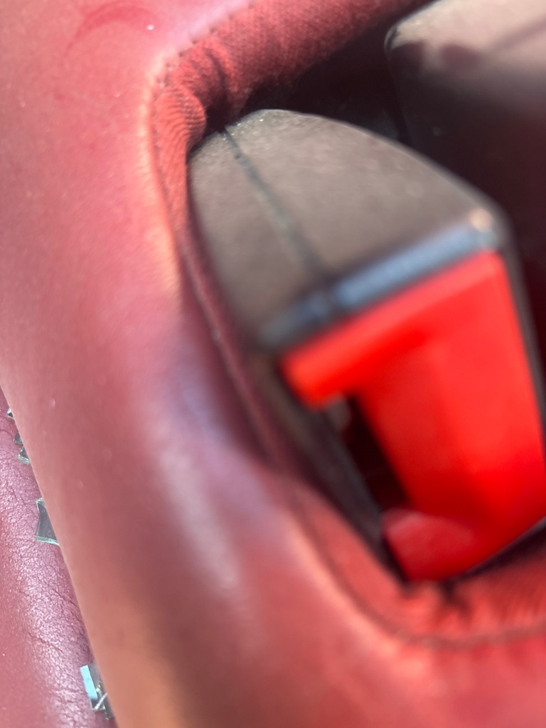[EPE-128142] Cinturón de seguridad trasero derecho Audi TT