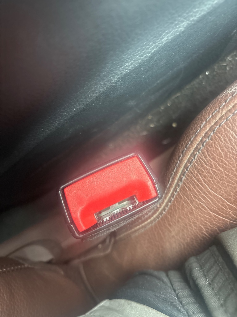 [EPE-128201] Interruptor de cinturón de seguridad delantero derecho Mercedes-Benz E-Class
