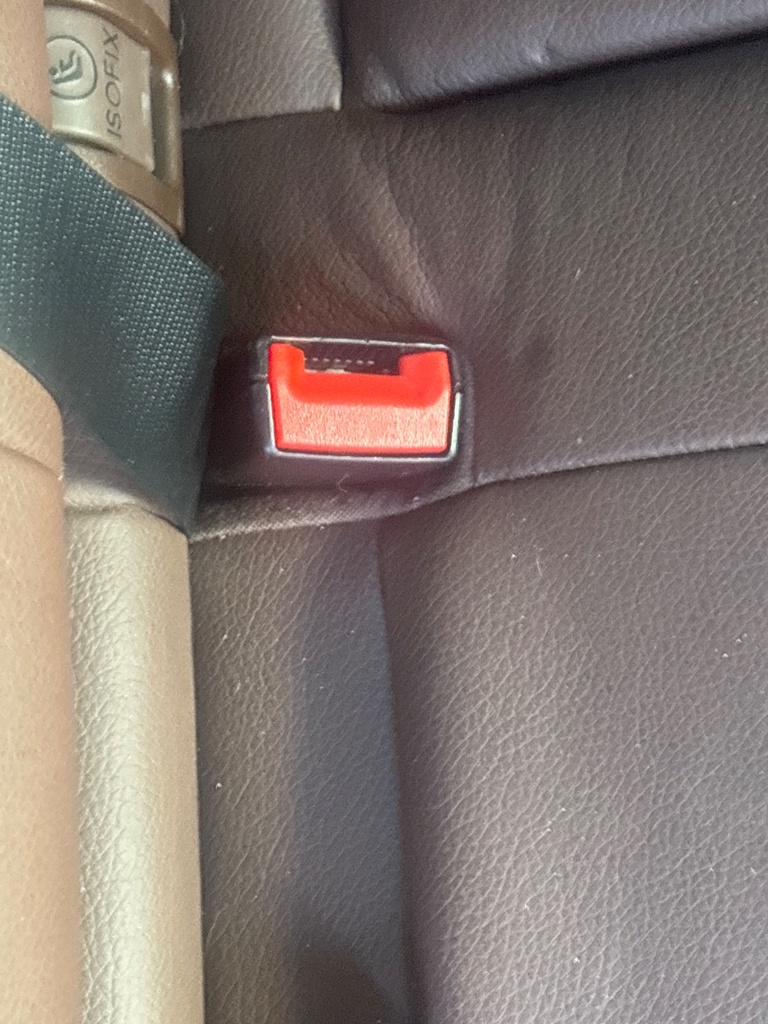 [EPE-128247] Cinturón de seguridad trasero fila central izquierdo Mercedes-Benz E-Class