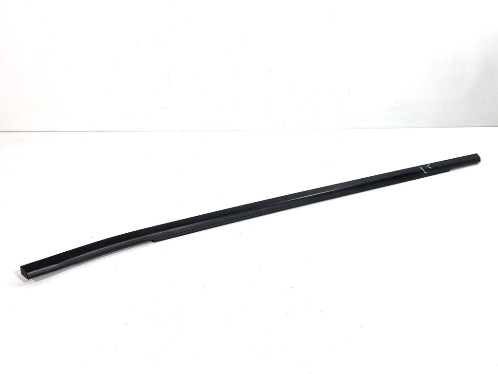 [STARK-802347] Moldura de puerta trasera izquierda Hyundai Tucson (NX4E, NX4A)