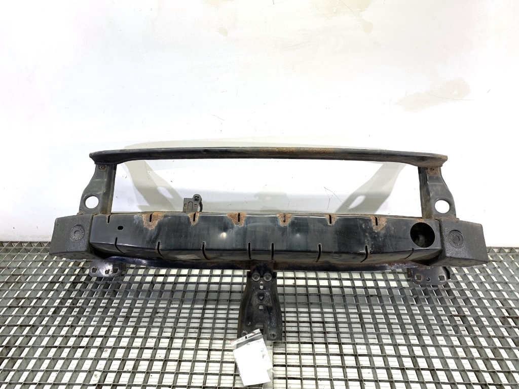 [STARK-885122] Barra de parachoques delantero VW Jetta IV (162, 163, AV3, AV2) 2008-2022