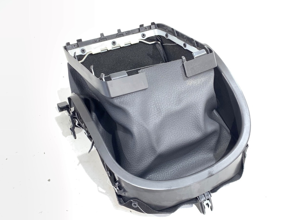 [STARK-896564] Carenado de columna de dirección Mercedes-Benz GLE (V167)