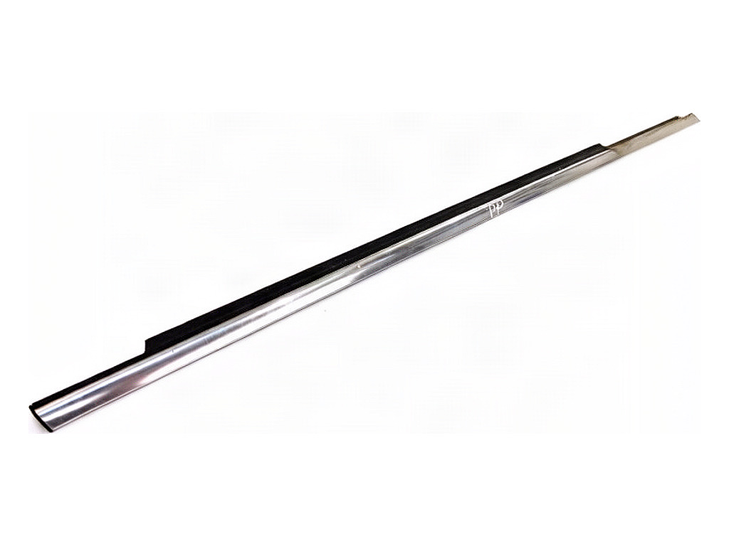 [STARK-936072] Junquillo de puerta delantero derecho Mercedes-Benz Clase C (W204)