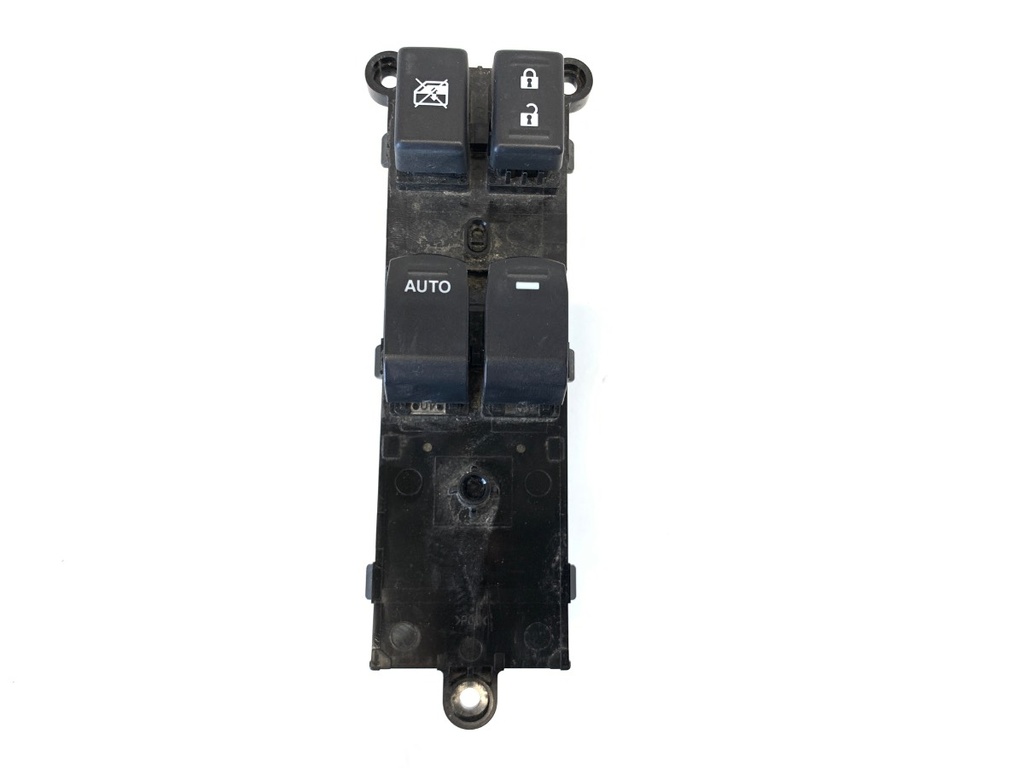 [STARK-911220] Interruptor de elevalunas SUZUKI VITARA (LY) 2015-2022