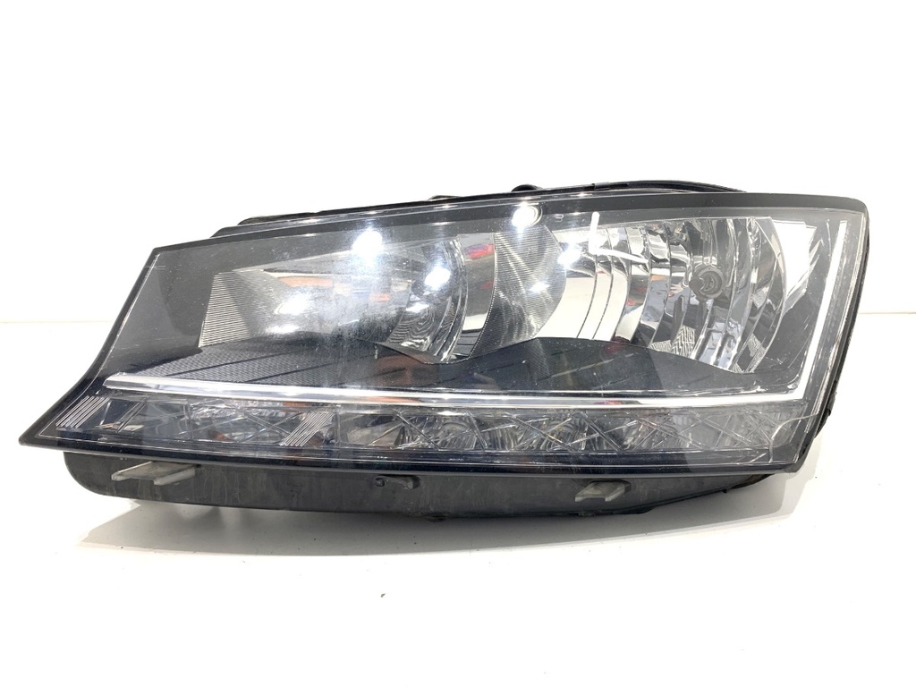[STARK-887242] Faros delanteros izquierdos SKODA FABIA III Kombi (NJ5) 2014-2022
