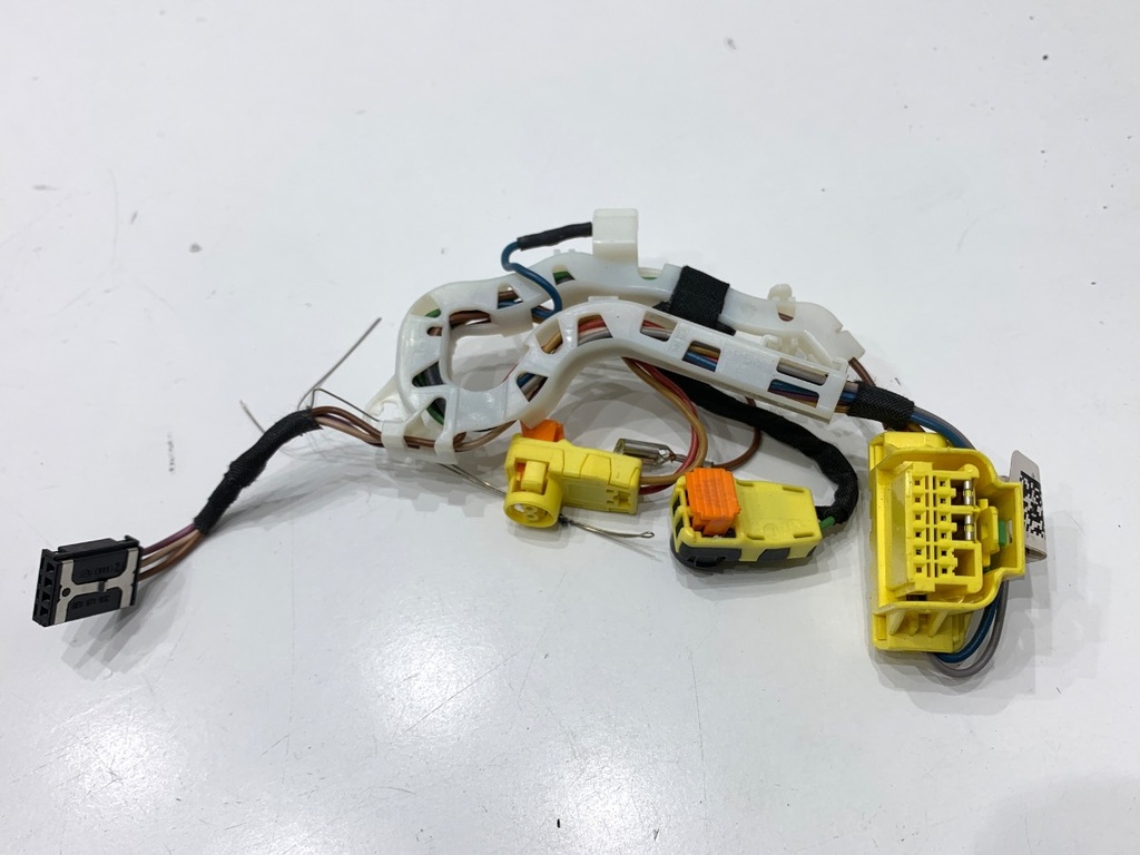 [STARK-809143] Instalación eléctrica airbag Audi A6 C7