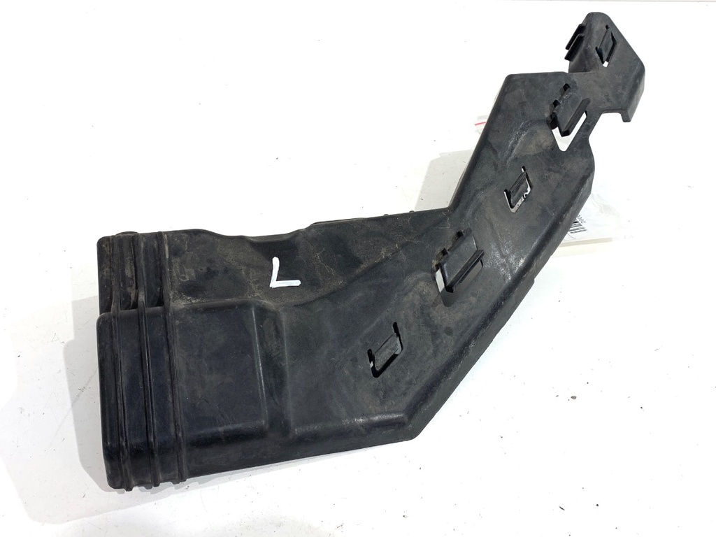[STARK-896156] Guía de parachoques delantero izquierdo HYUNDAI TUCSON (TL, TLE)
