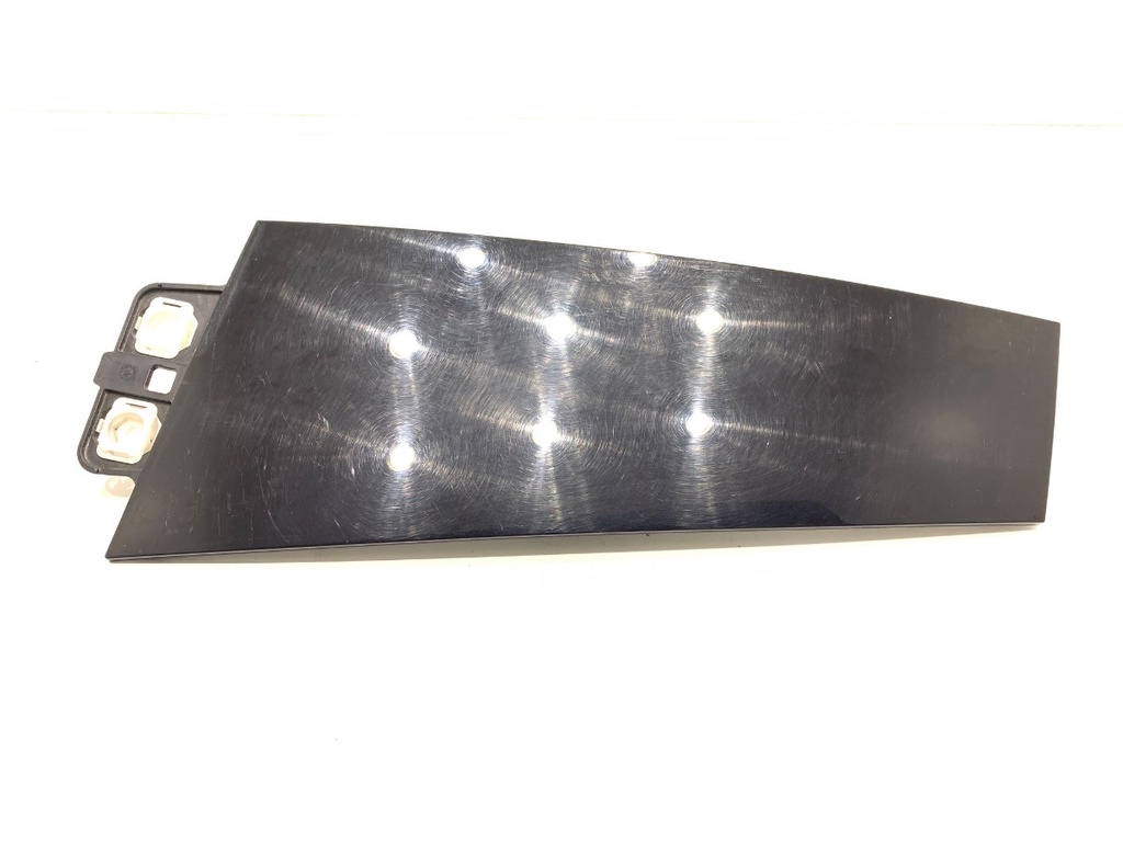 [STARK-733366] Moldura de pilar derecho para BMW Serie 6 Gran Coupe (F06)