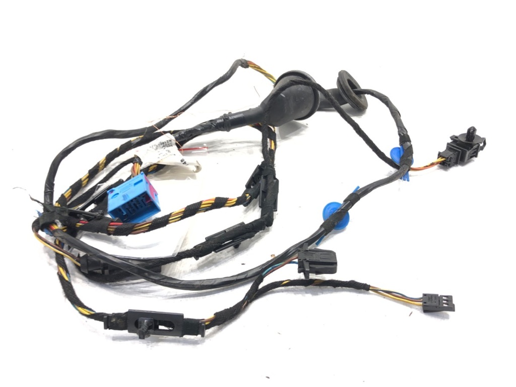[STARK-593285] Instalación eléctrica de portón trasero Porsche Cayenne (9PA)