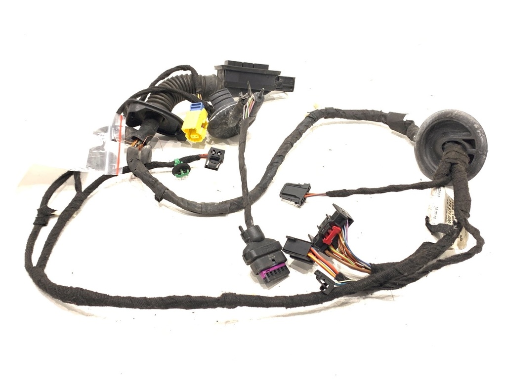 [STARK-735726] Instalación eléctrica de puerta delantera derecha AUDI A5 (8T3)