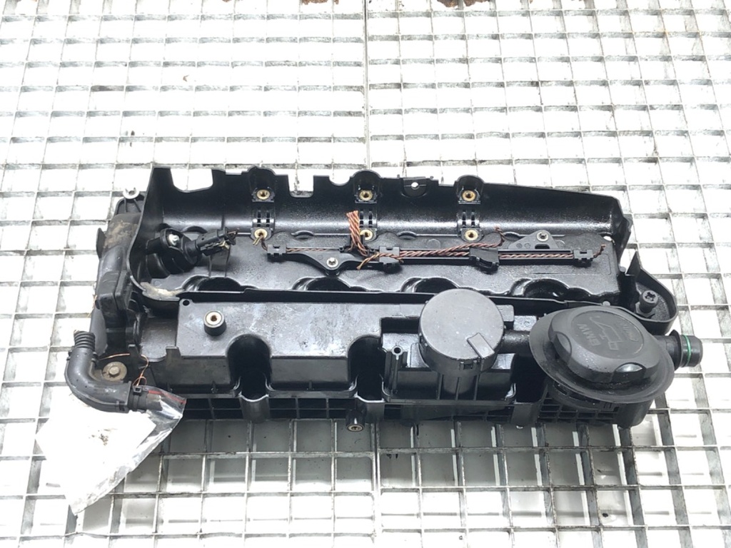 [STARK-633902] Tapa de balancines BMW X3 (E83)