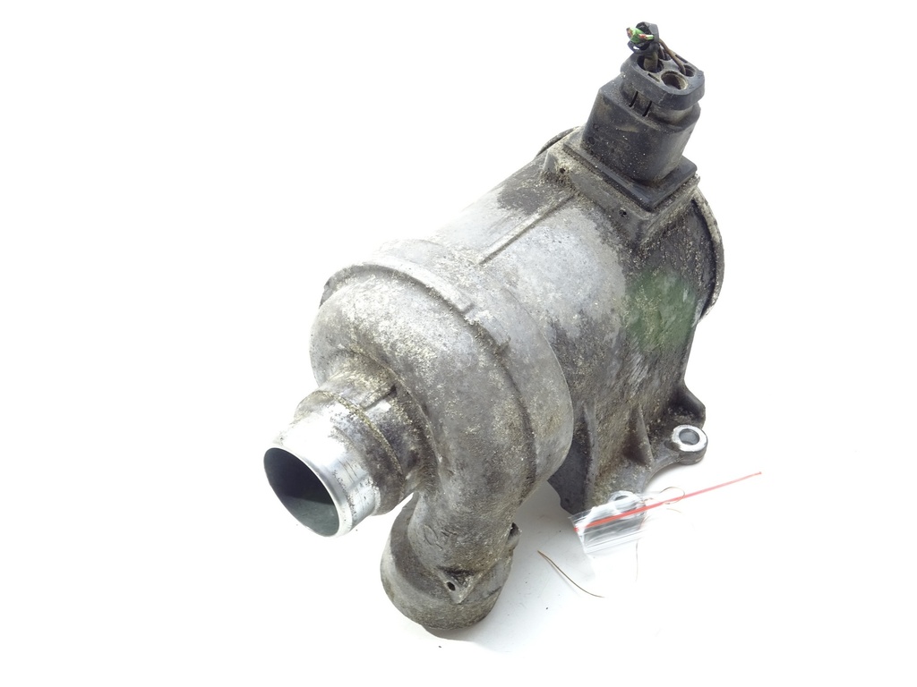 [STARK-404473] Bomba de agua Volvo V70 III