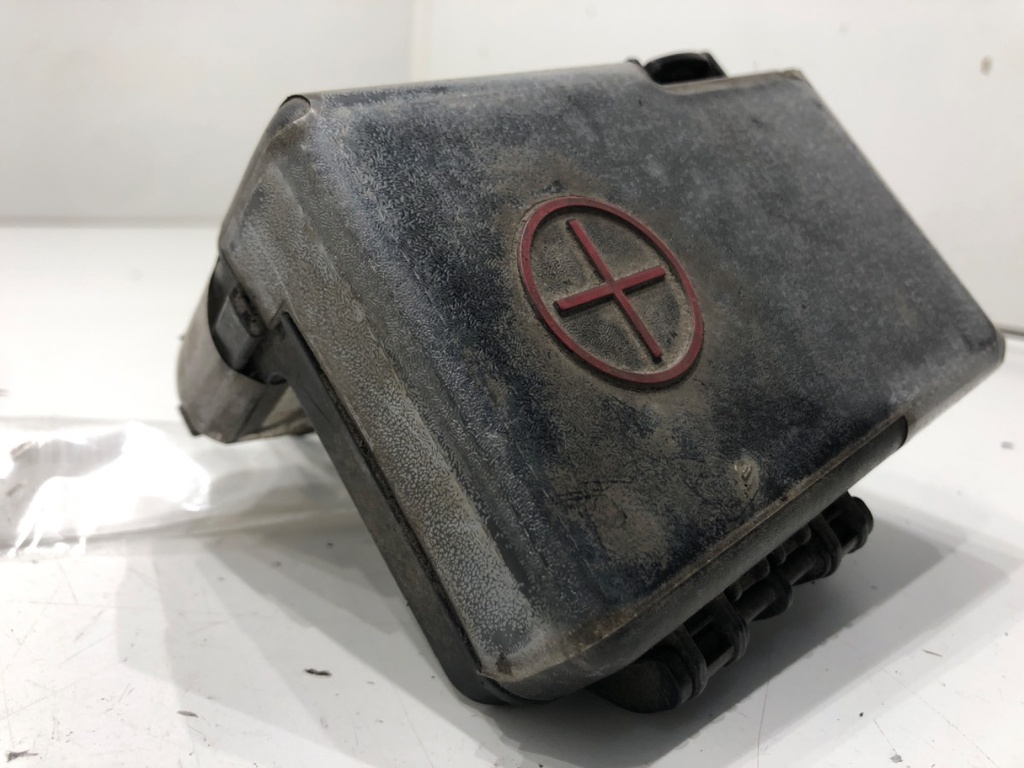 [STARK-683974] Borne positivo de batería Hyundai Elantra V