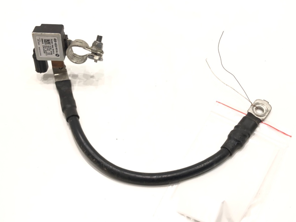 [STARK-708581] Borne negativo de batería Hyundai Tucson