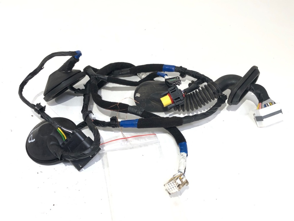 [STARK-691438] Mazo de cables puerta trasera derecha Hyundai i30