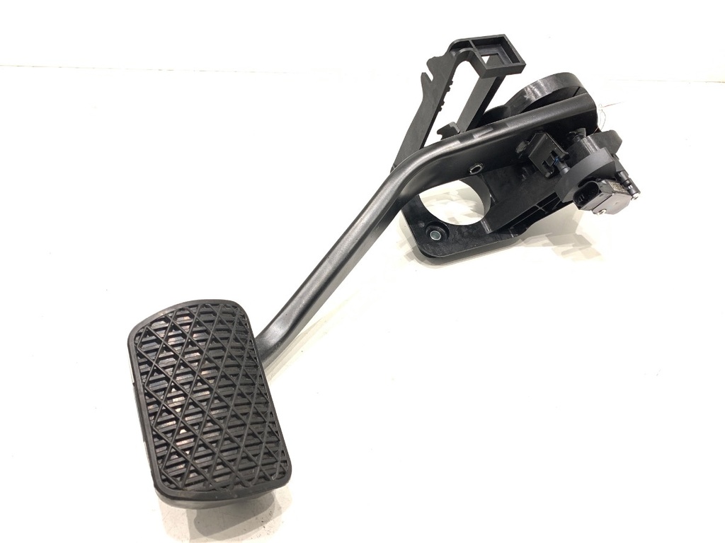 [STARK-796306] Pedal de freno Mercedes-Benz GLE (V167)