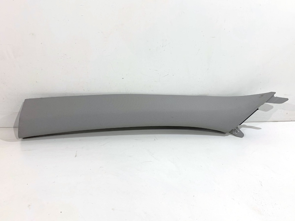 [STARK-817702] Moldura de pilar izquierdo Hyundai Elantra VII (CN7)