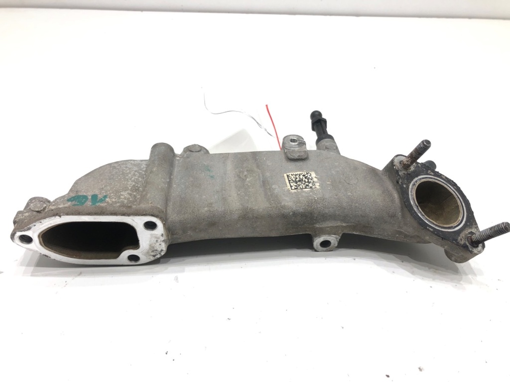 [STARK-820609] Caja de termostato Alfa Romeo Stelvio (949_)