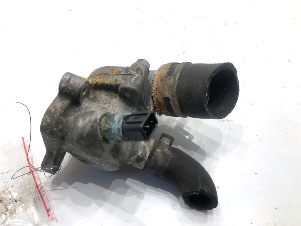 [STARK-823367] Conector de agua Kia Optima