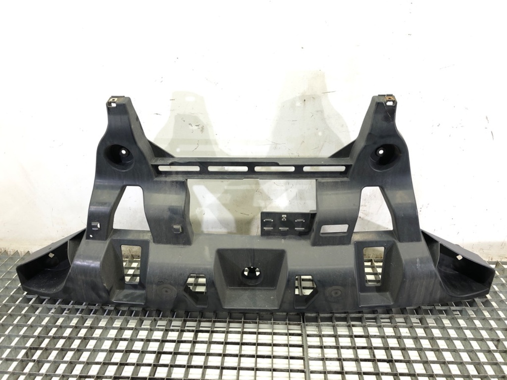 [STARK-825956] Guía de parachoques trasero central BMW X6 (F16, F86)