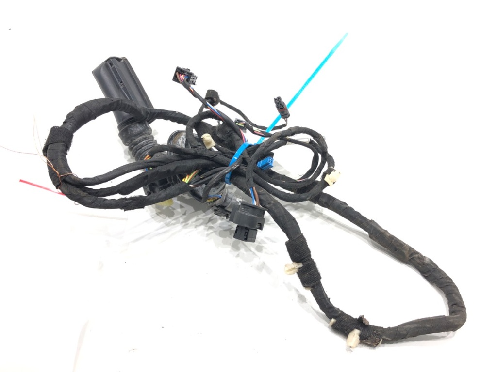 [STARK-825965] Instalación eléctrica de puerta trasera izquierda BMW X6 (F16, F86)