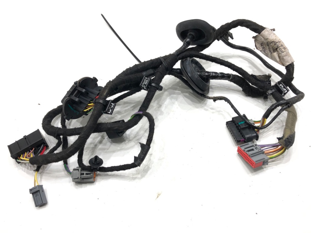 [STARK-829903] Instalación eléctrica de puerta trasera derecha para Volvo S90 II