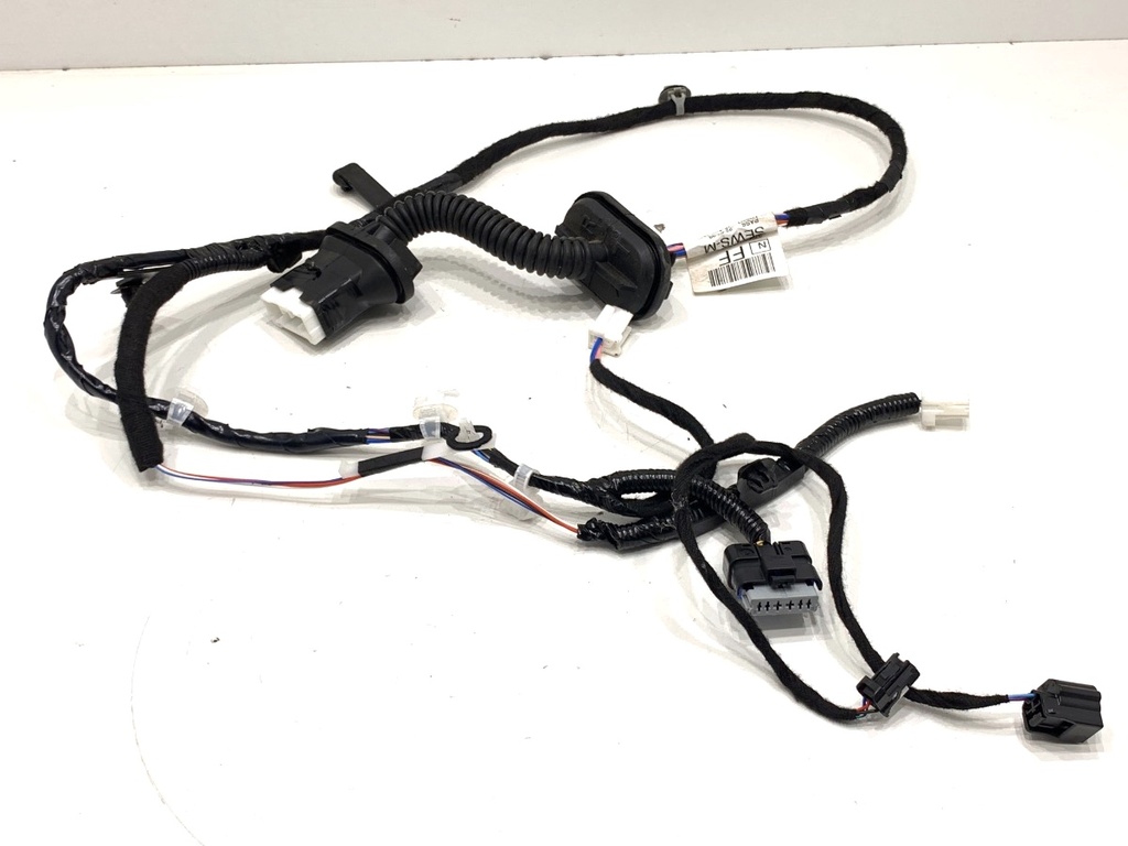 [STARK-841372] Instalación eléctrica puerta trasera derecha NISSAN QASHQAI III (J12)