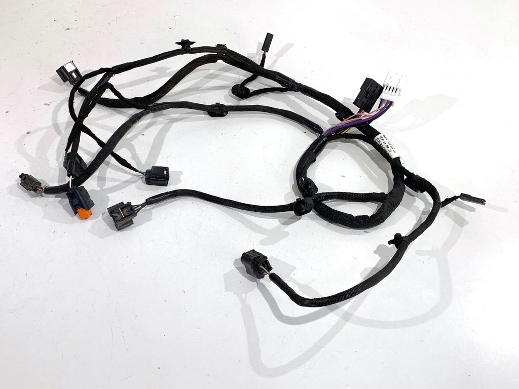 [STARK-842321] Cableado de portón trasero Renault Arkana I (LCM_)