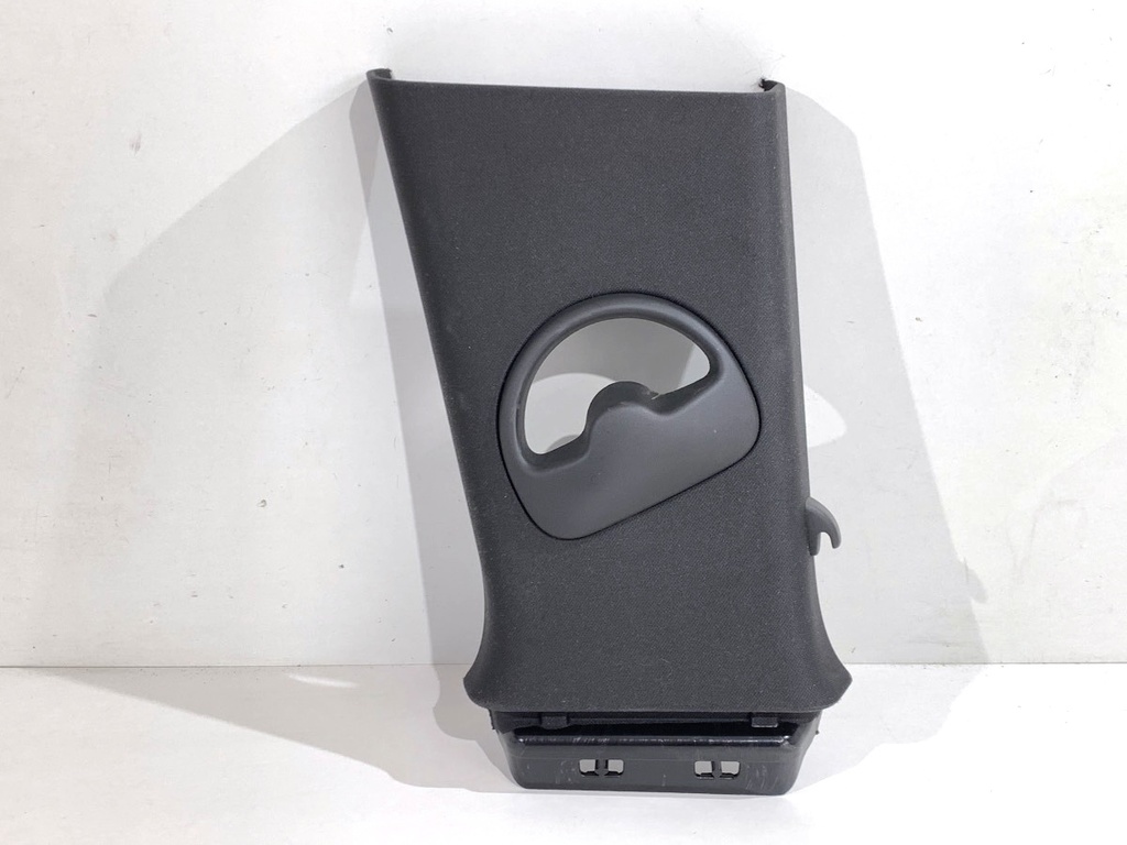 [STARK-844928] Moldura de pilar izquierdo Land Rover Range Rover Evoque (L551)