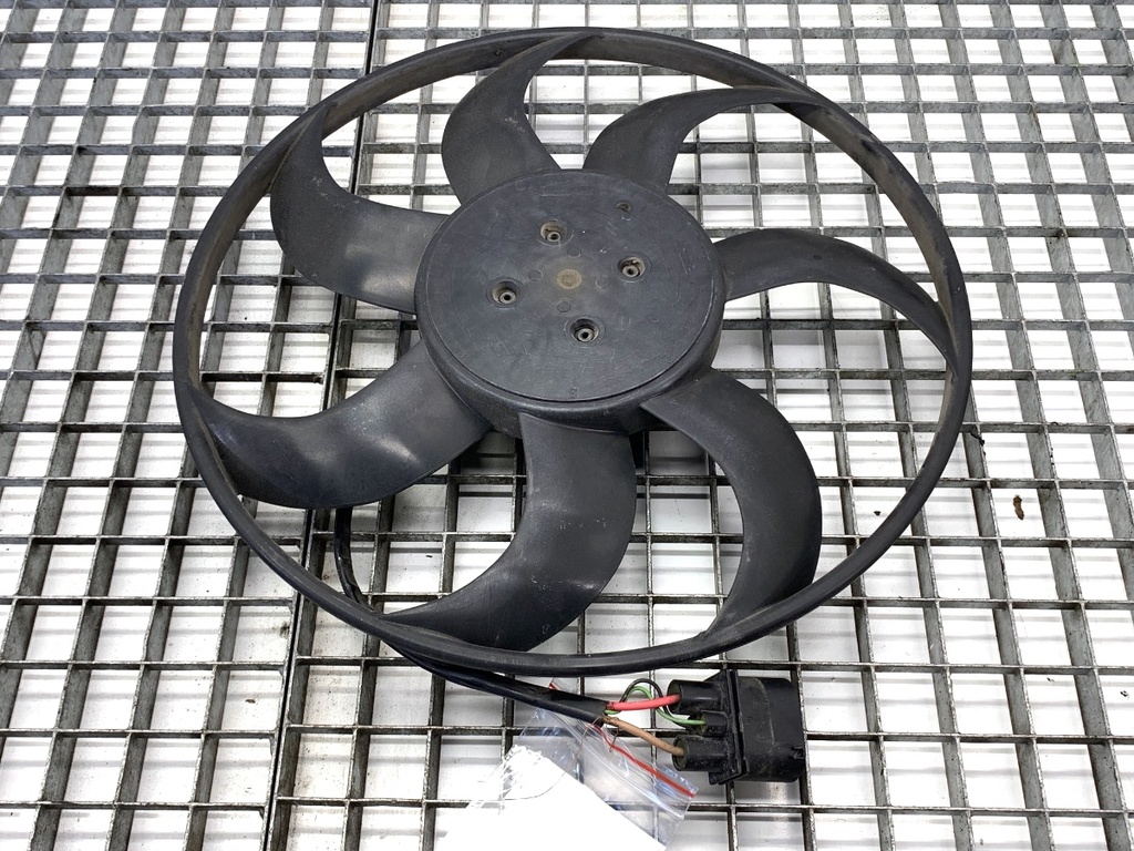 [STARK-912182] Ventilador de radiador VW Passat B8 Variant (3G5, CB5) 2.0 TDI 110 kW