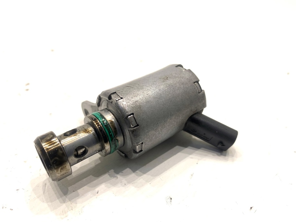[STARK-849177] Regulador de presión de aceite Land Rover Range Rover Evoque (L551)