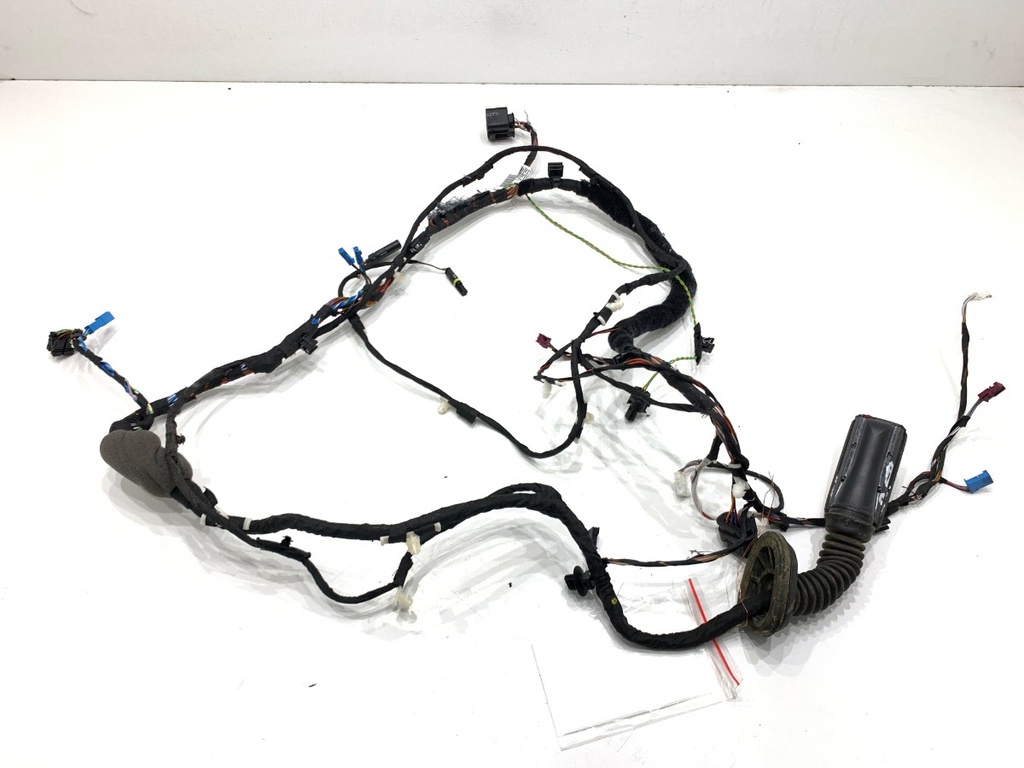 [STARK-849254] Instalación eléctrica puerta delantera derecha BMW Serie 5 (G31)