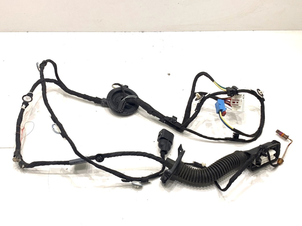 [STARK-850667] Instalación eléctrica puerta delantera izquierda Audi A5 (F53, F5P)